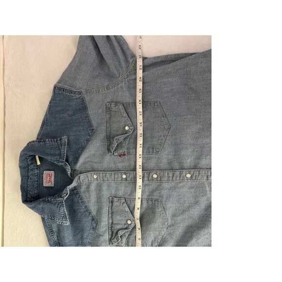 Levi's Western Shirt Dylan Jean Oversized Pearl-Snap Women Sz M - Picture 6 of 7